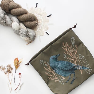 8027_Rel Raven project bag_1.jpg
