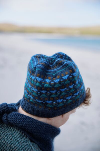 9789527580974_Rel GudrunJohnston_ShetlandShades_Helyer2.jpg
