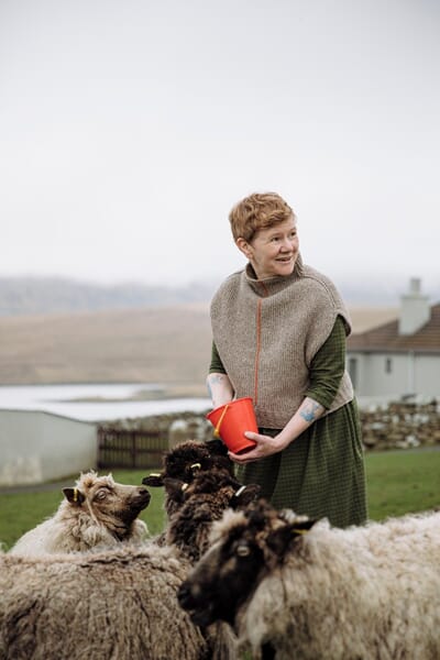 9789527580974_Rel GudrunJohnston_ShetlandShades_Riggies1.jpg