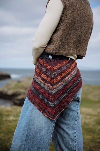 9789527580974_Rel GudrunJohnston_ShetlandShades_Vaddel2.jpg