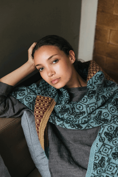 9789527468340_Rel Butterfly Colourwork Shawl.png