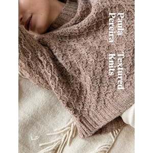Textured Knits - Paula Pereira