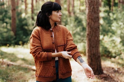 9789527580240_Rel LindseyFowler_Trails&Valleys_Switchback Cardigan 2.jpg