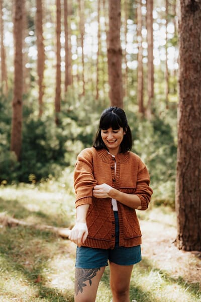 9789527580240_Rel LindseyFowler_Trails&Valleys_Switchback Cardigan 3.jpg
