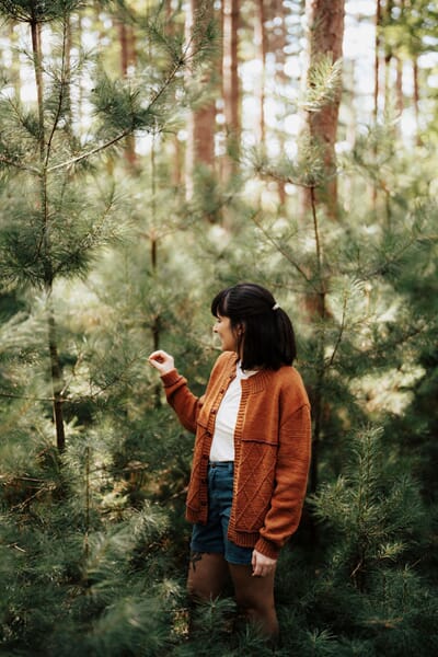 9789527580240_Rel LindseyFowler_Trails&Valleys_Switchback Cardigan.jpg