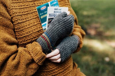 9789527580240_Rel LindseyFowler_Trails&Valleys_TrailMarkerMitts.jpg