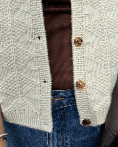 Esther Vest_3.png