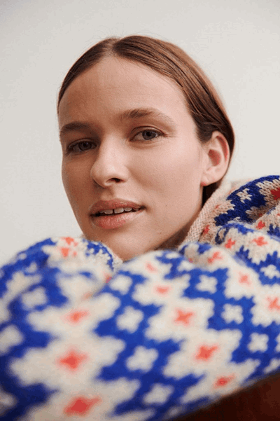 Inge Sweater_2.png