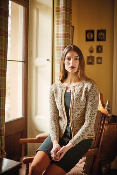 17990031_Rel Glen Cardigan 1.jpg
