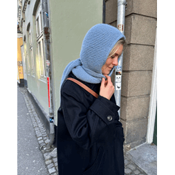 Sophie Hood Strikkepakke i Sandnes Alpakka ull