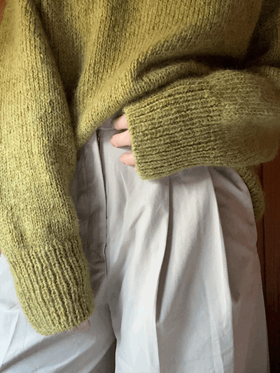 Sweater No. 25_2.png