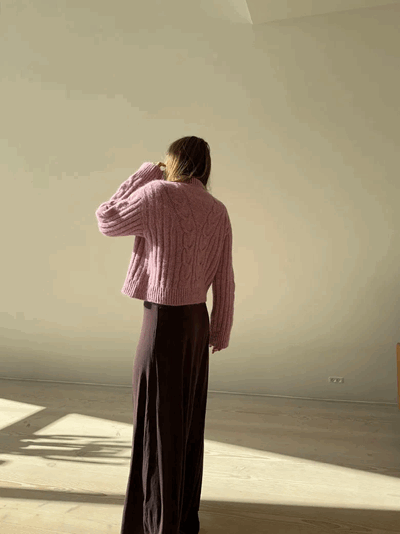 Tulip_Loop_Sweater_6.png