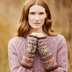 Wensley Fingerless Mittens (2 par pulsvarmere) Strikkepakke