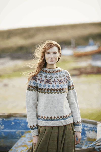 9781916400870_Rel SEAHOUSES_SWEATER1569.png