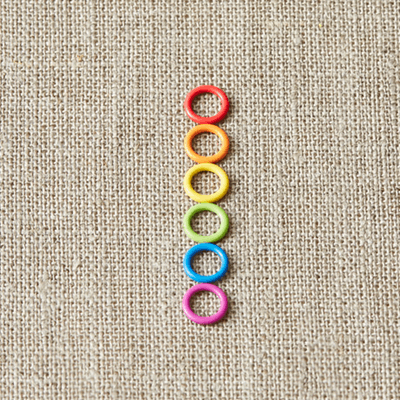 829_Rel cocoknits-small-coloured-ring-stitch-markers 2.png