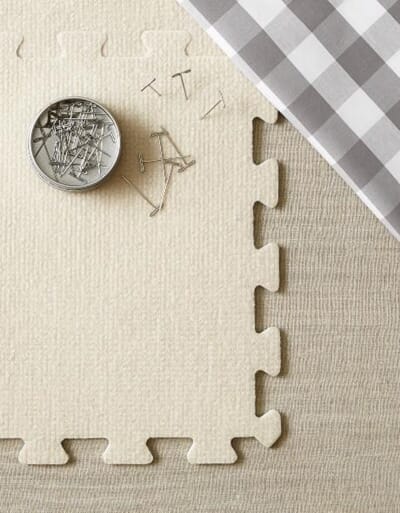 956_Rel Cocoknits T-pins_0.jpg