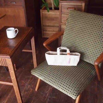45-026_Rel Waxed Canvas Tool Tote Natural and Pink_2.jpg