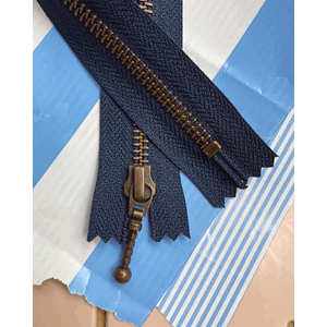 Petiteknit Zipper 35 cm - Navy