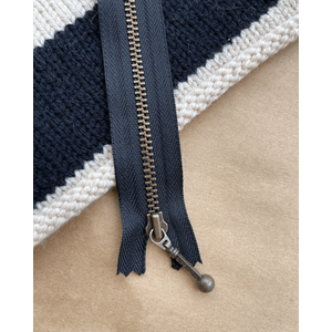 Petiteknit Zipper 14 cm - Black