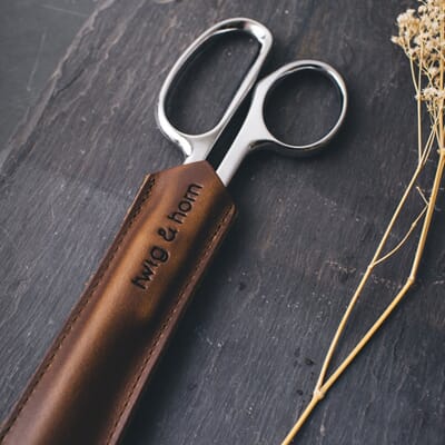 TH-KL-03-LEFT_Rel Klein Shears_2.jpg